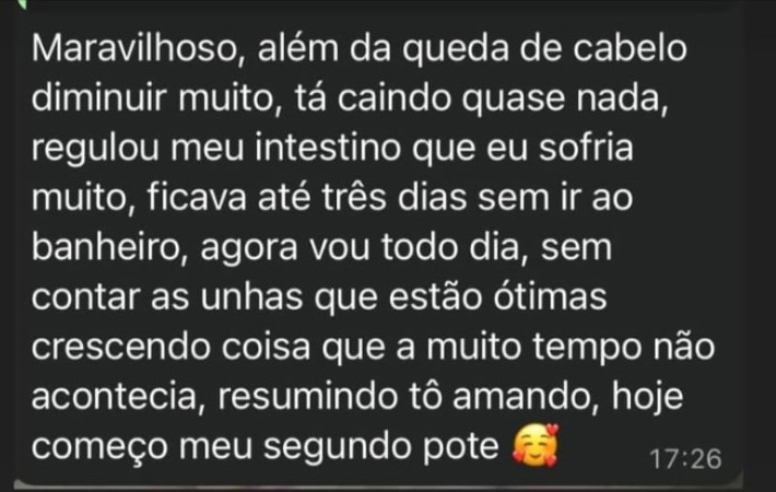 Print de depoimento real de cliente sobre queda de cabelo, intestino e unhas